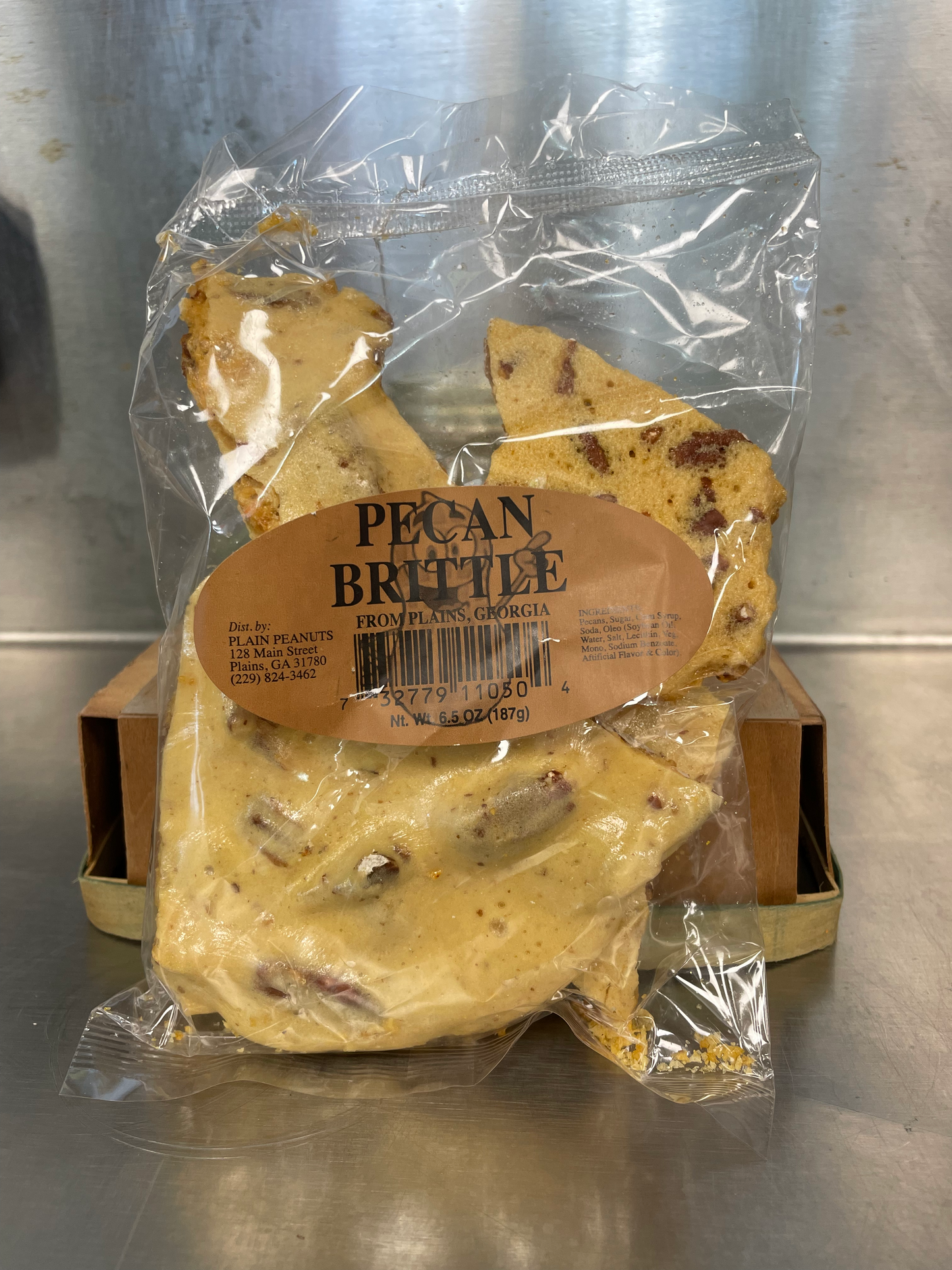 Plastic wrap packaging of pecan brittle